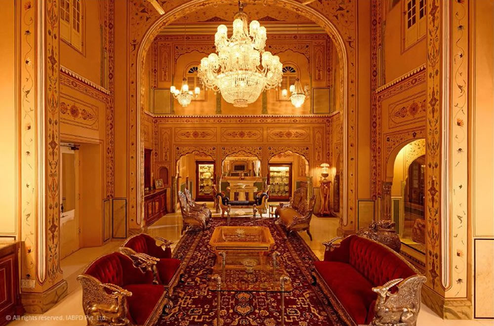 Presidential Suite Raj Palace Hotel